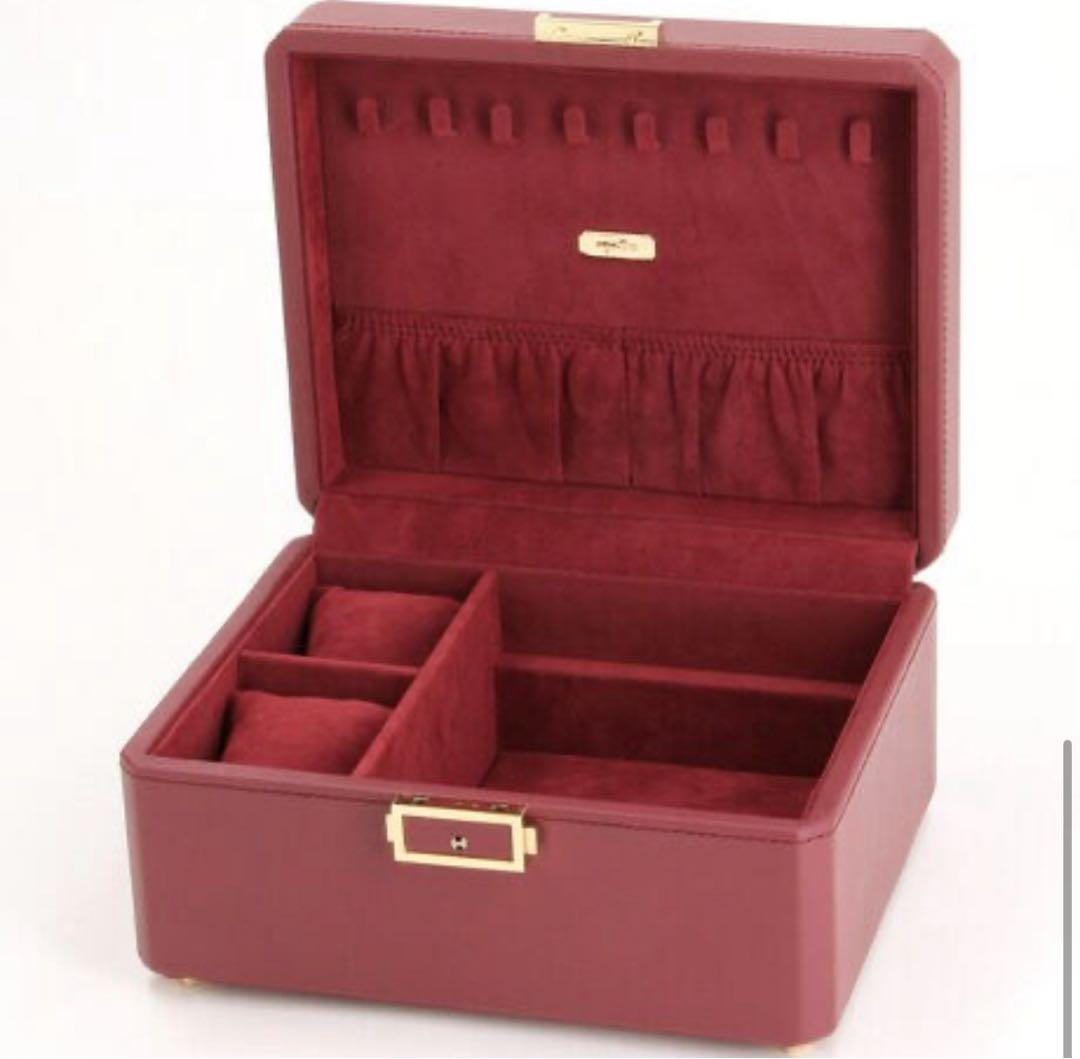 未使用品　agete アガット　ジュエリーボックス　レッド　外箱付き　インテリア