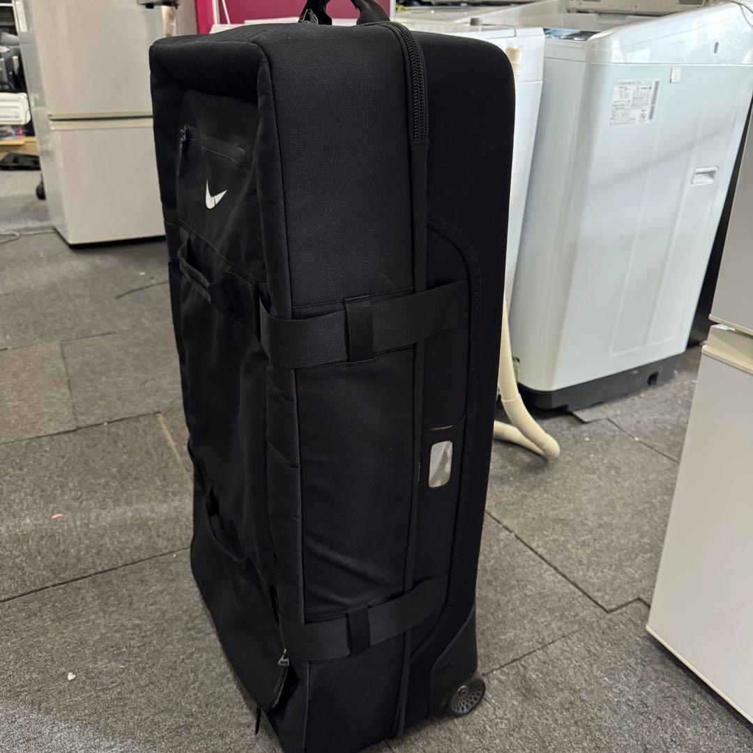 田*太様 NIKE ナイキ 大型キャリー キャリーケース スーツケース ブラック