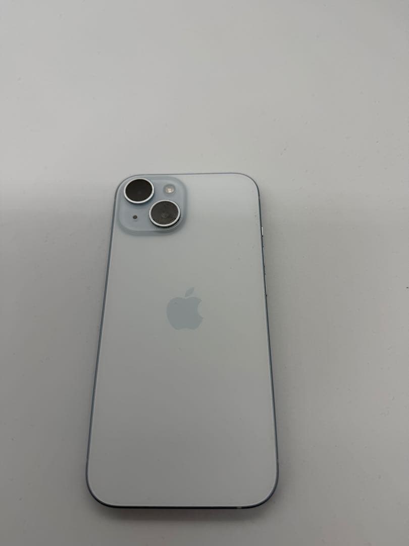 【美品】iPhone15 128GB ホワイト