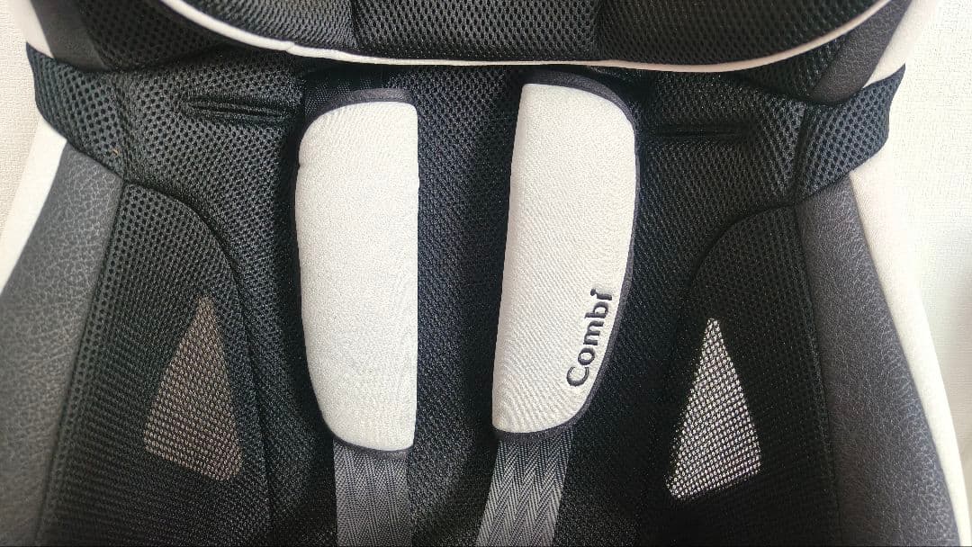 Combi ジュニアシート ジョイトリップ エッグショック S GG