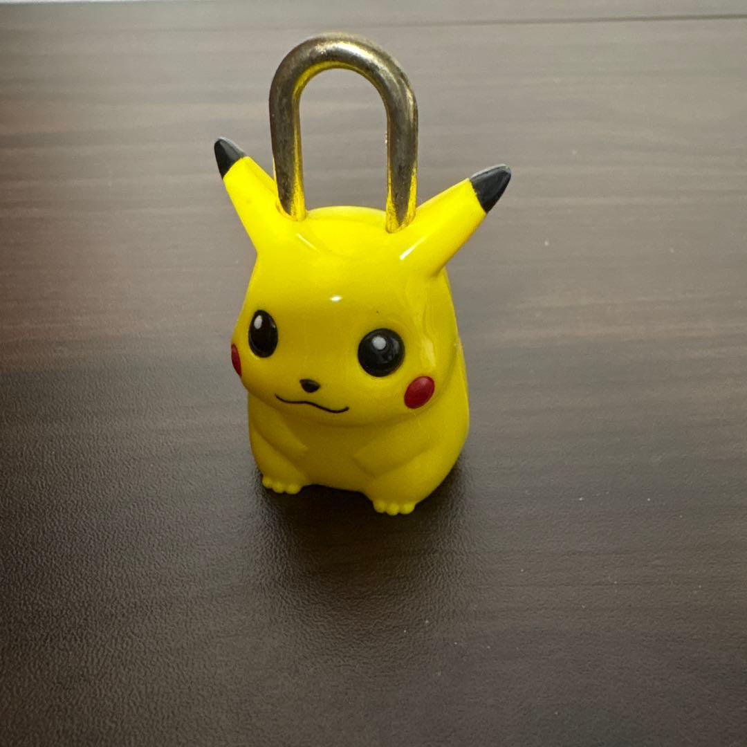 ピカチュウ 錠前　ロック　デブチュウ