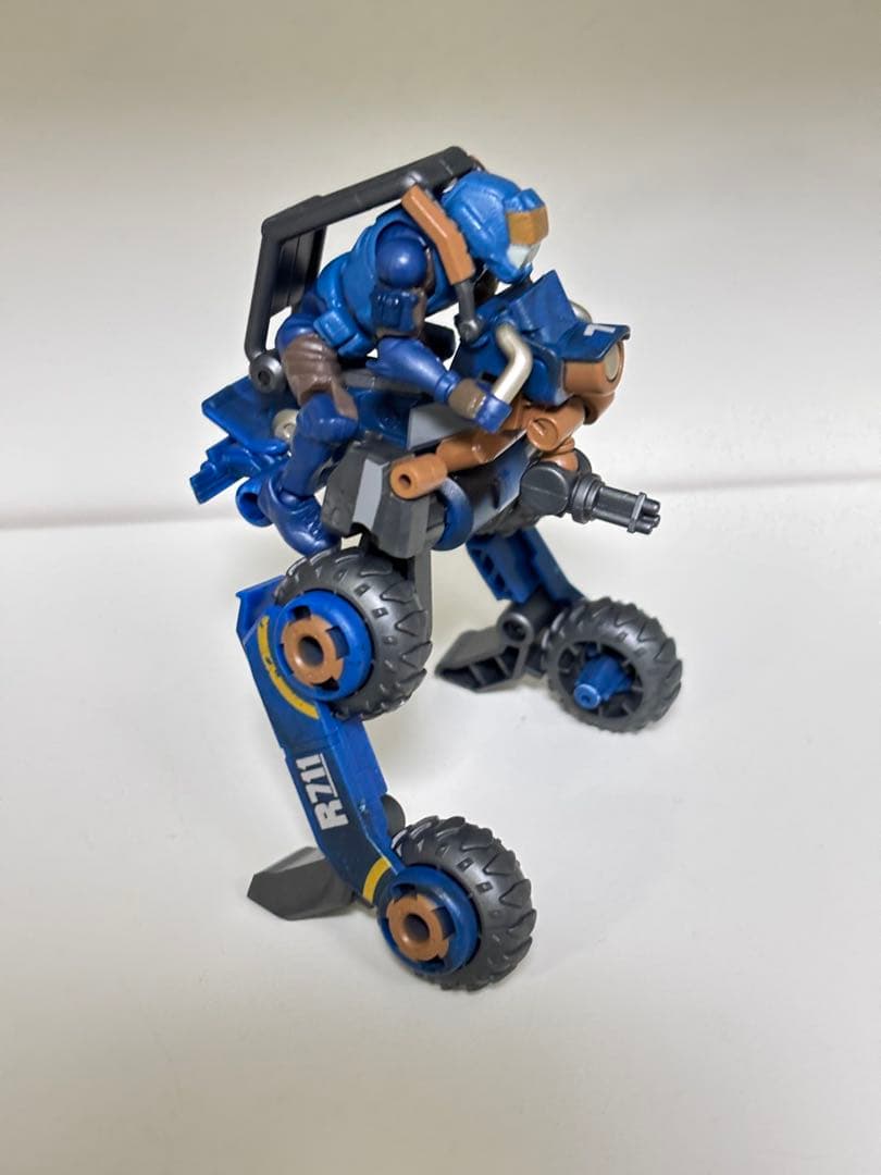 B2Five アシッドレインシリーズ R711 変形 フィギュア スピーダー