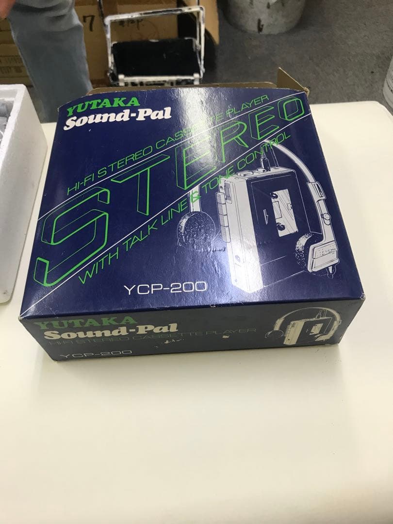 YUTAKA YCP-200 カセットプレーヤー
