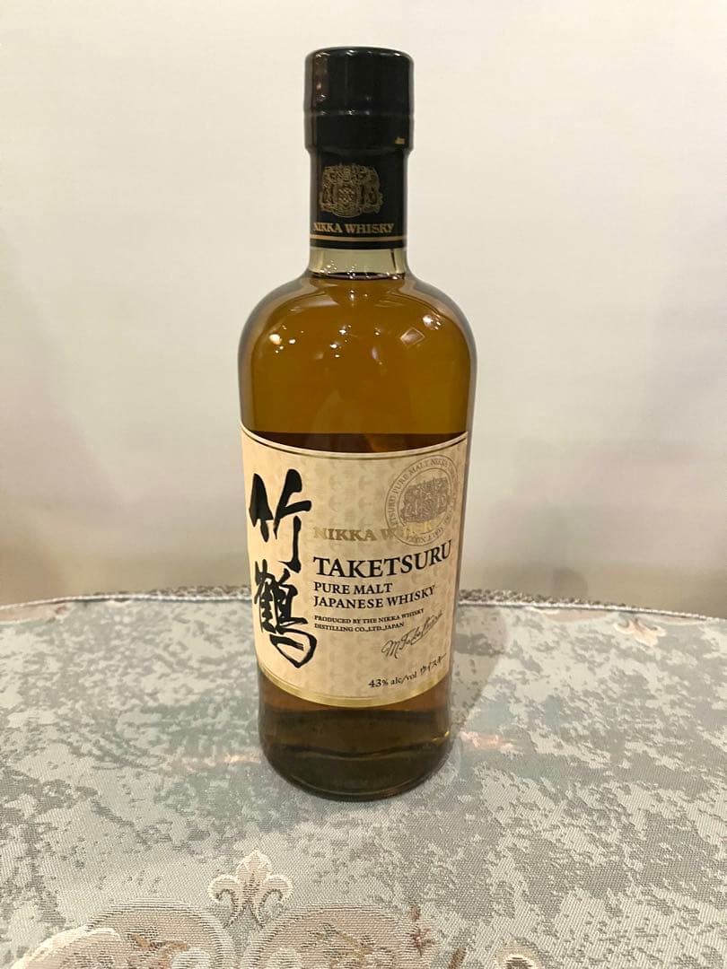 竹鶴 ピュアモルトウイスキー 700ml