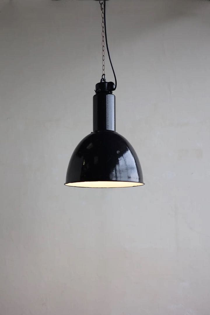 Pendant lamp/Lipa イギリス　ビンテージ　インダストリアル