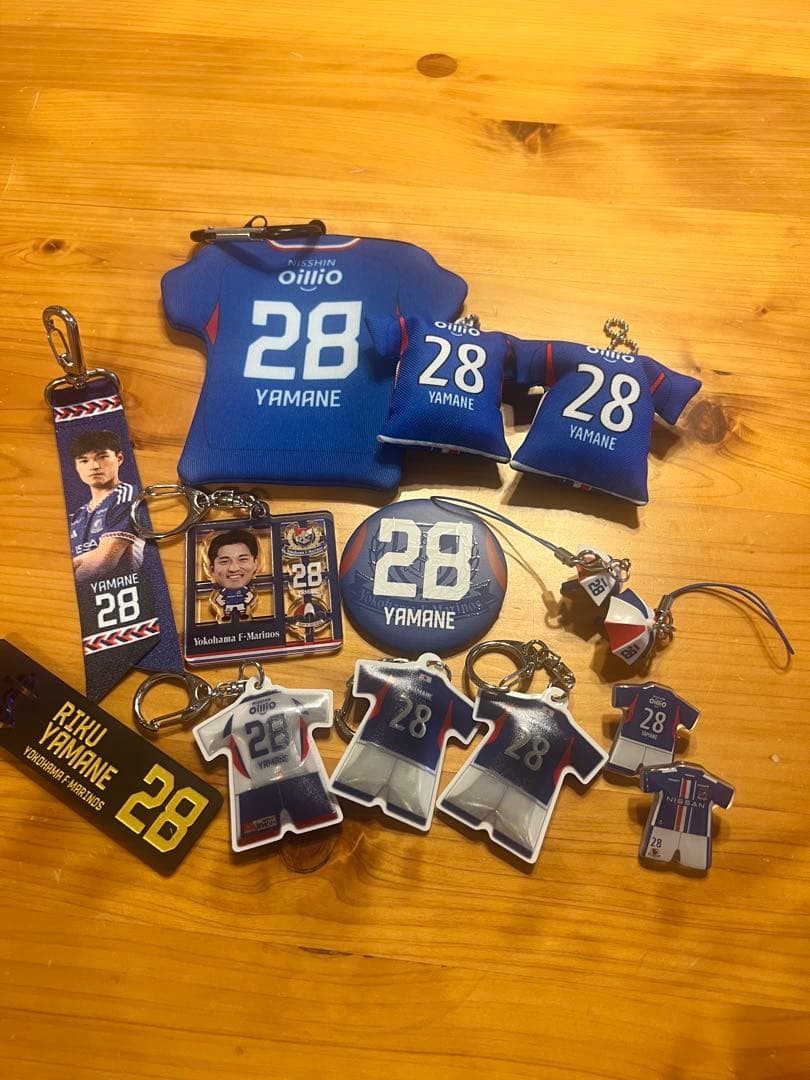 山根陸 横浜F・マリノス グッズまとめ売りセット（バラ売り不可）
