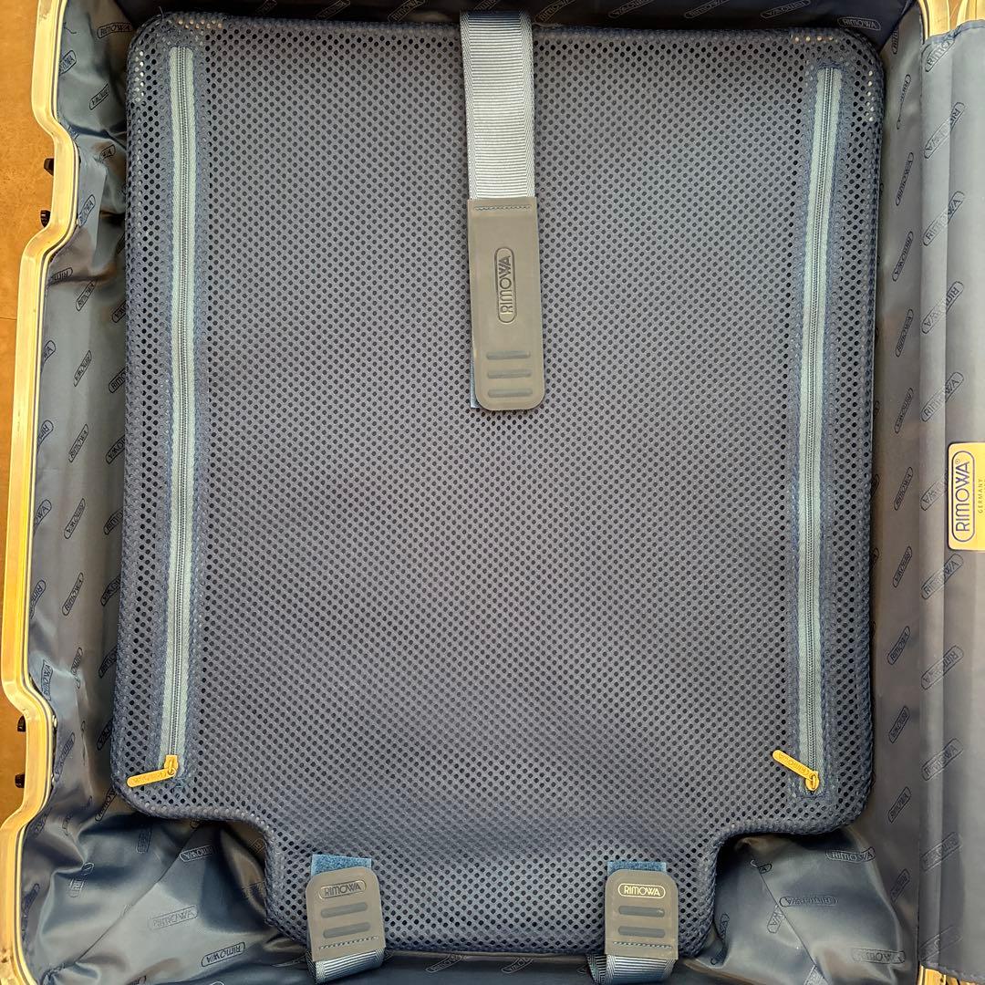 リモワ　トパーズ　RIMOWA TOPAS 45L 4輪