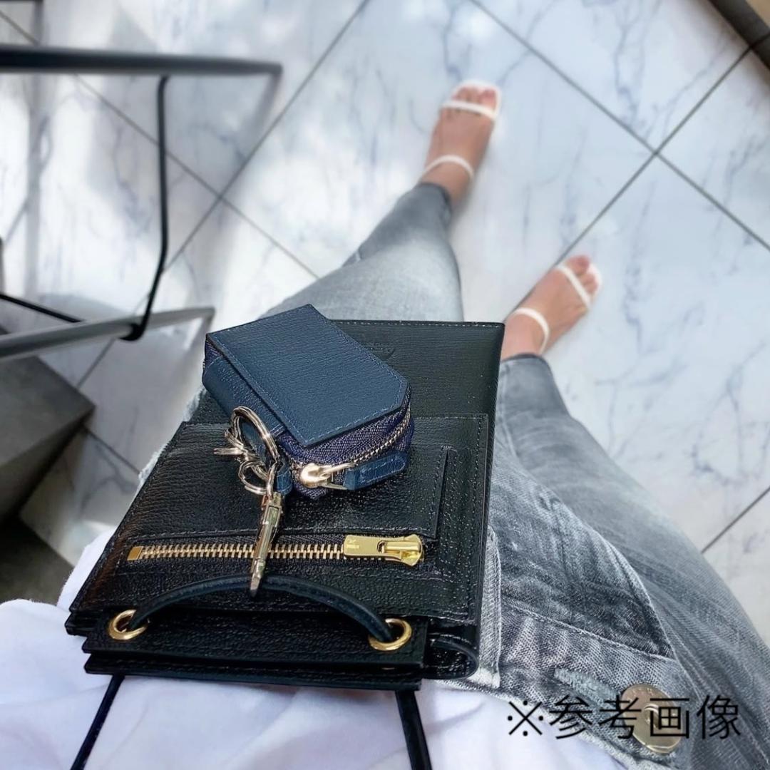 2272【新品 定価15,402円】ラルコバレーノ★キーケース★レザー★本革★黒