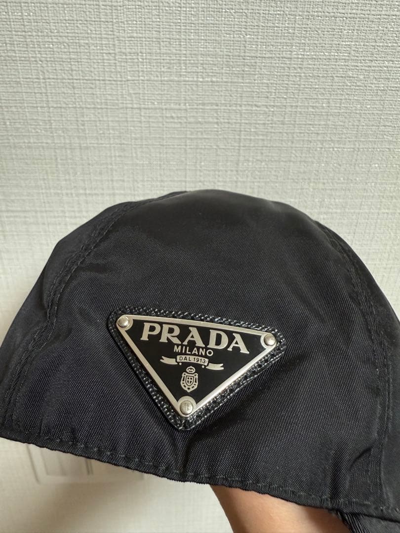 プラダ キャップ 三角ロゴプレート RE-NYLON 黒 L