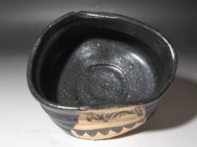 ☆　永楽善五郎　織部写茶碗　表千家　十四代　而妙斎の花押がございます☆y573