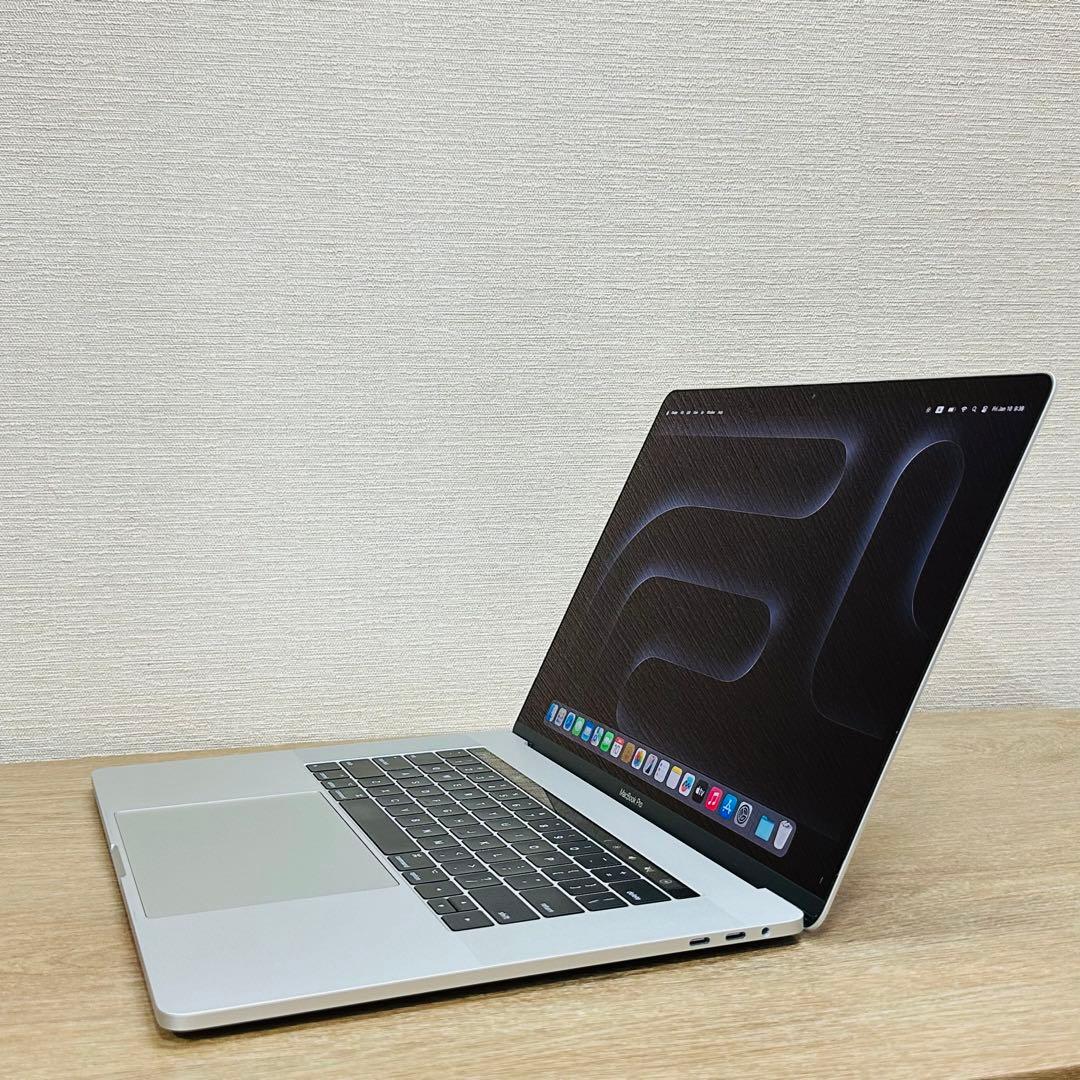 2022年OS】MacBook Pro i7／16GB／512G／Office