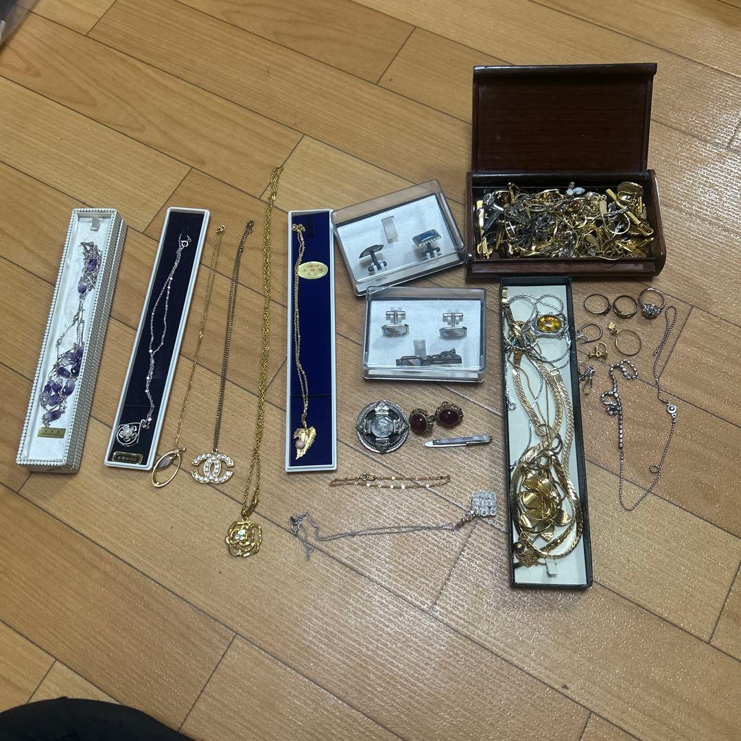 マ*ロ様 遺品整理ジュエリーセット 多様なデザイン