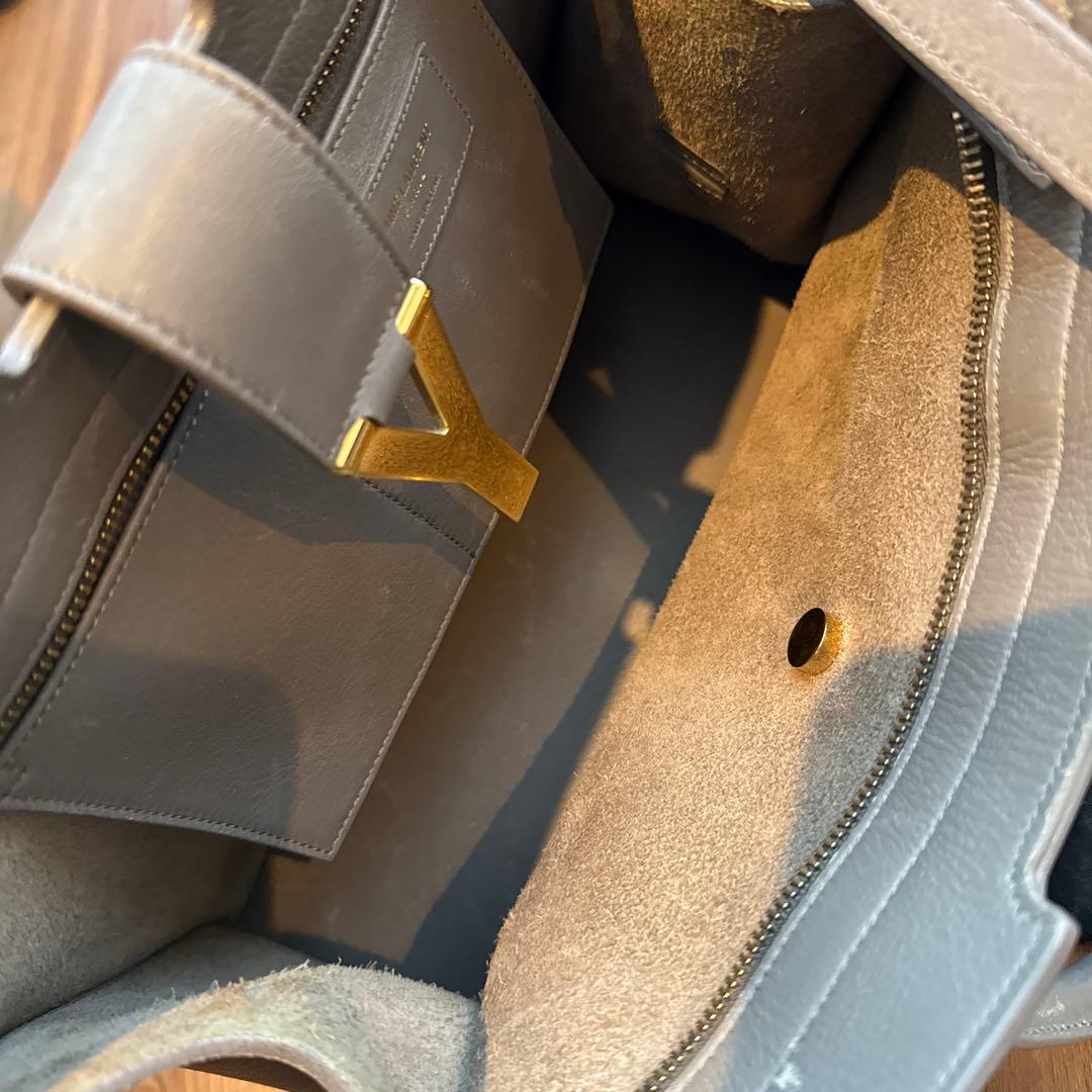 お値下げ　SAINT LAURENT グレー レザーハンドバッグ 保存袋付き