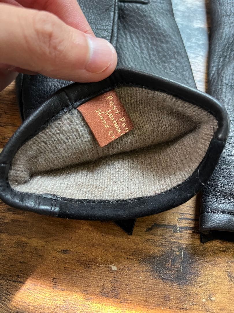 post production レザーグローブ