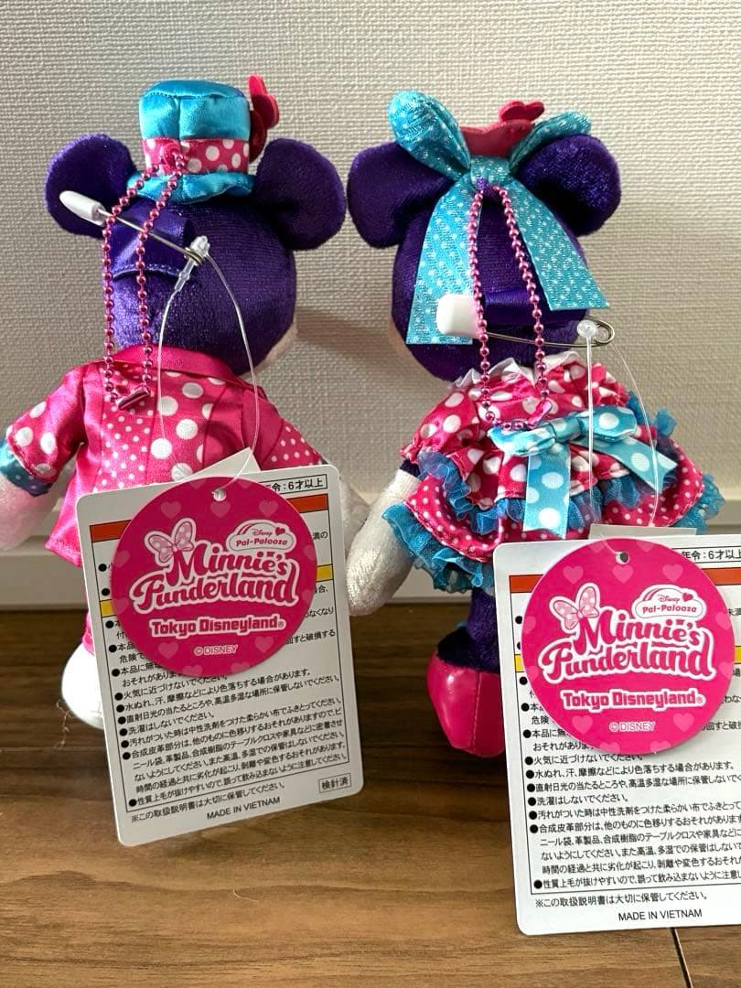 ミニーのパルパルーザ　ぬいぐるみバッジ