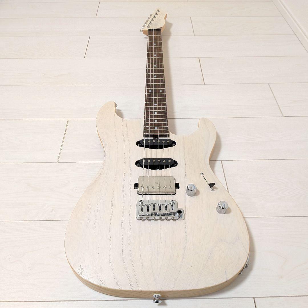 【送料無料】 Saito Guitars S-622 Trans White