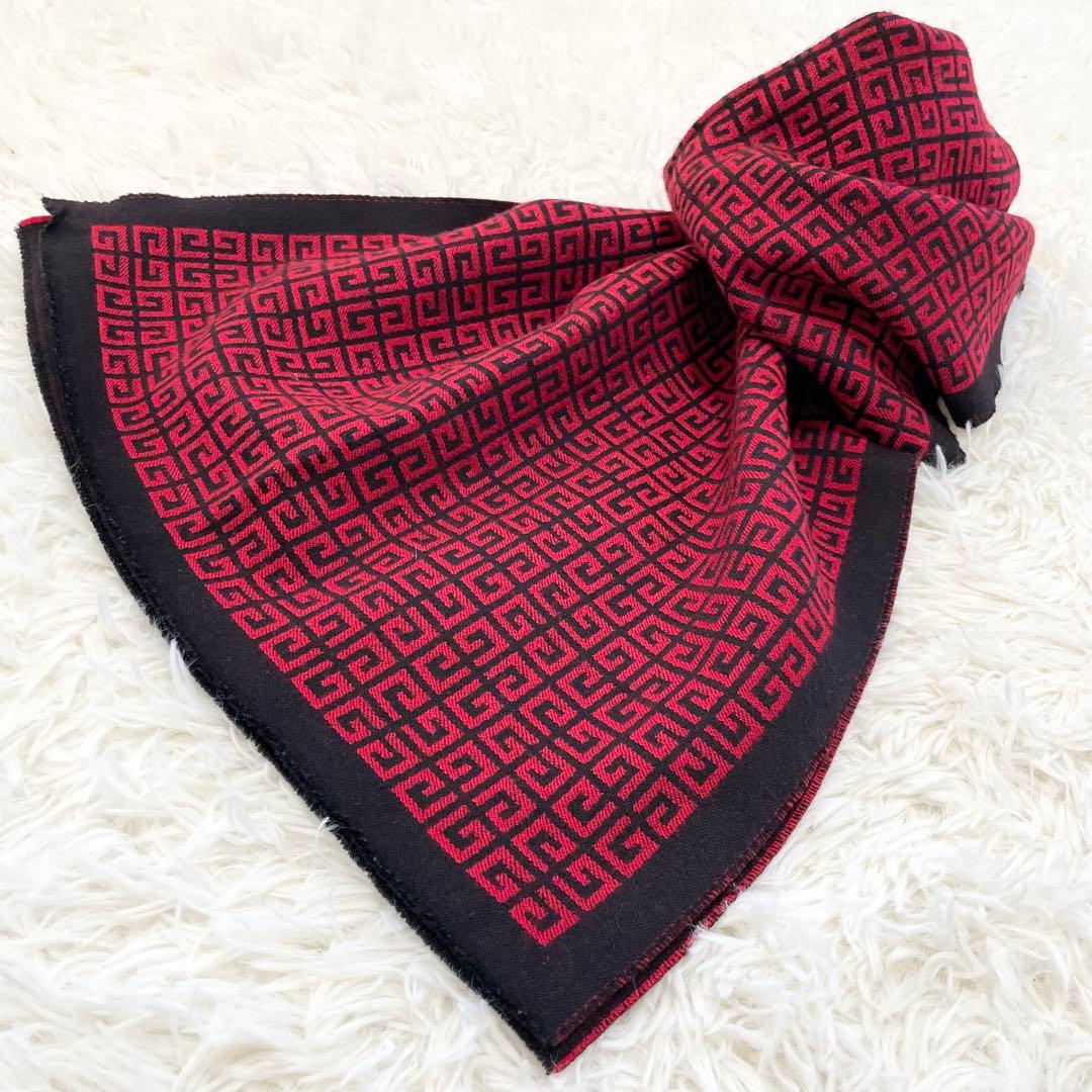 【スズキ】GIVENCHY ジバンシィ Gモチーフ 総柄 マフラー