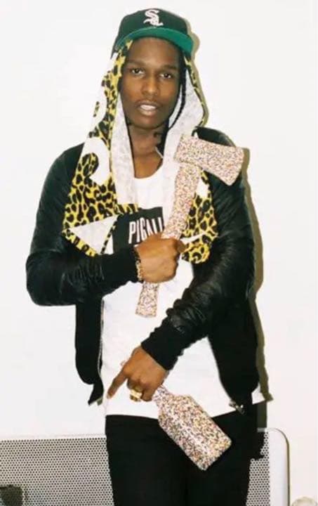 新品未使用未開封Supreme 非売品　ビーチタオル　豹柄　レオパード