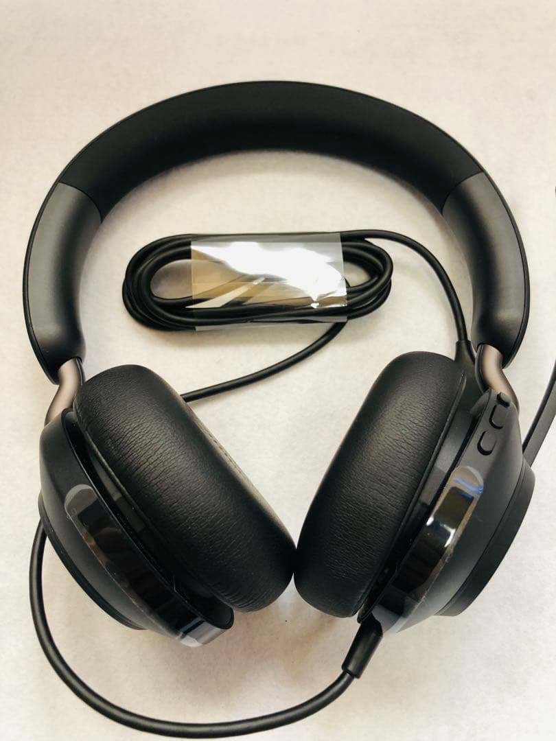 Jabra Evolve2 40 ヘッドセット