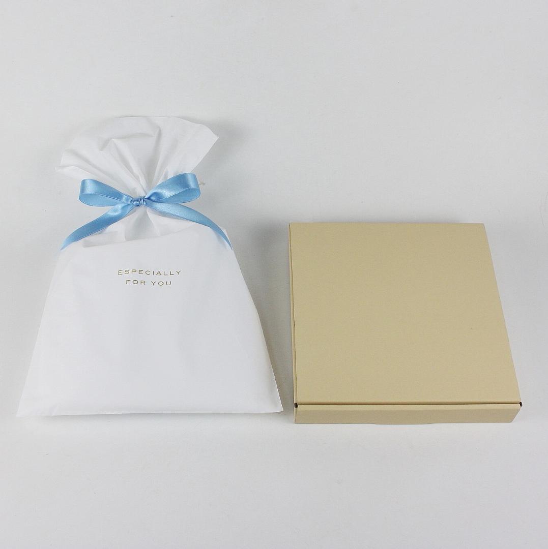 1955年 「ファーネ島の少女」　イヤープレート　ロイヤルコペンハーゲン　北欧