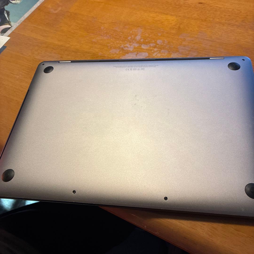 MacBook本体 MacBook Pro 13inch 16GB 512GB2018