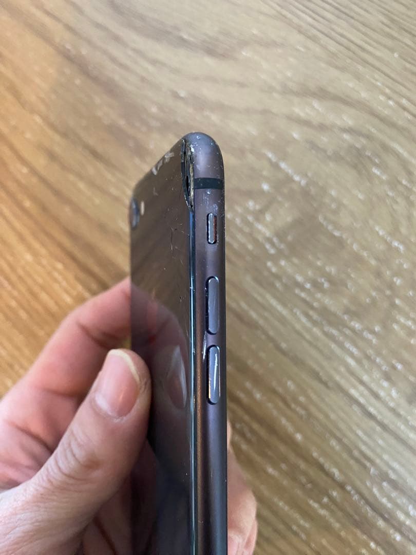 【ジャンク品】Apple iPhone 8 64GB