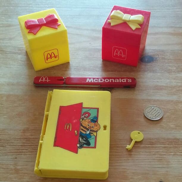 【超希少！】50年前のマクドナルド景品一式　1970年代ヴィンテージ