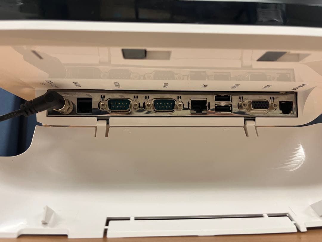 Windows10 タッチPC　15インチ 未使用品