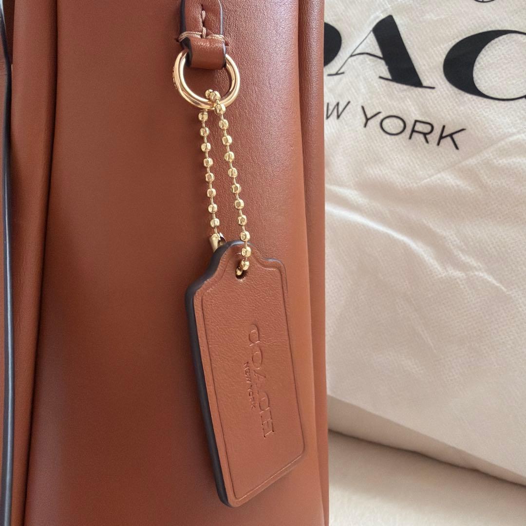 最終価格 COACH ハドリー コンパーチブル クロスボディバッグ