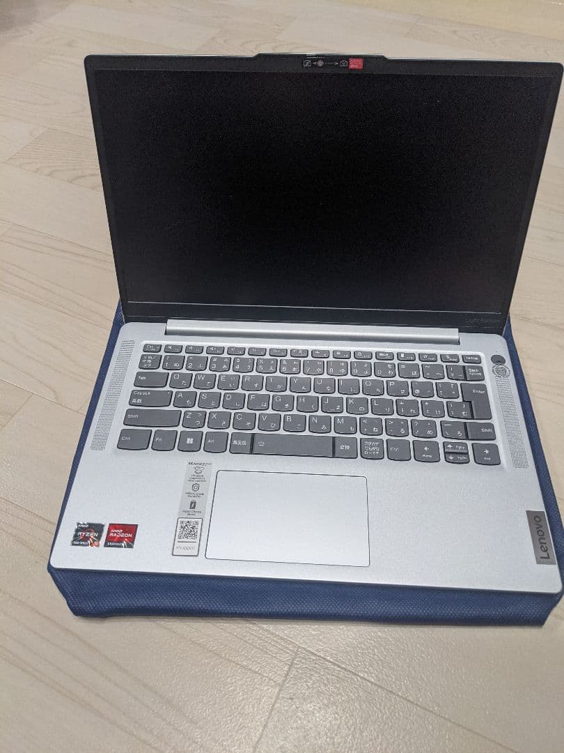 Windowsノート本体 Lenovo Slim5 Light 14ABR8 82XS0045JP