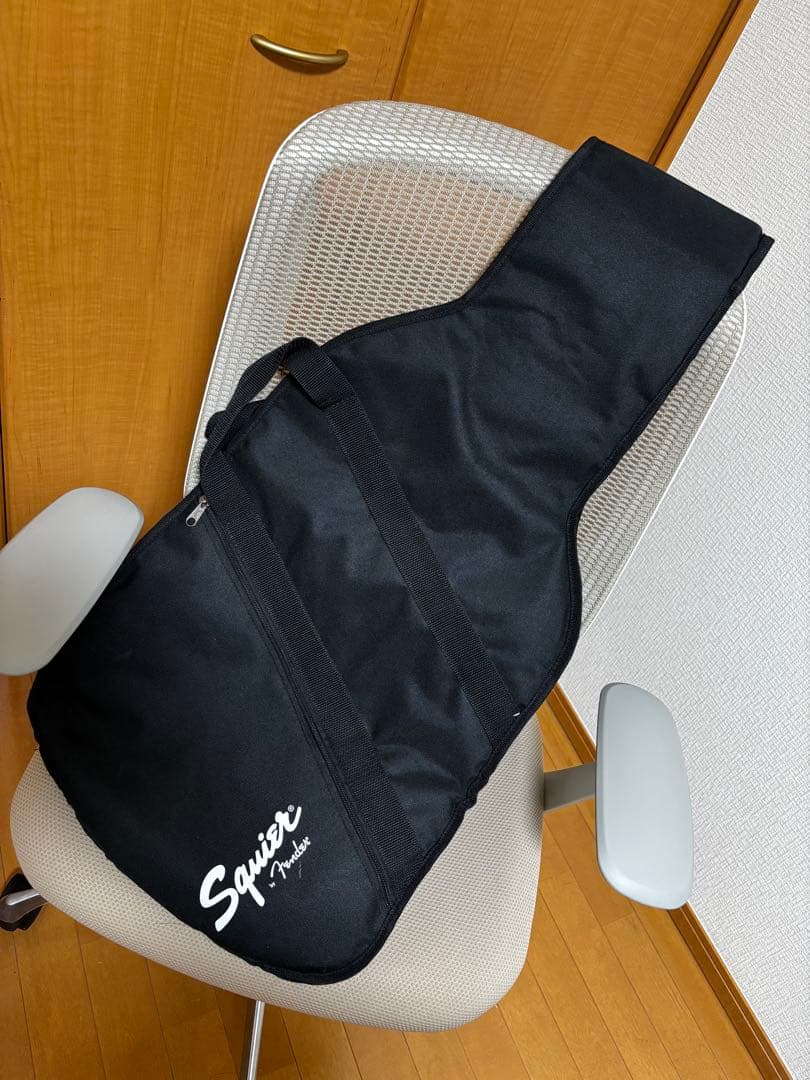 ギター Squier by Fender Stratocaster