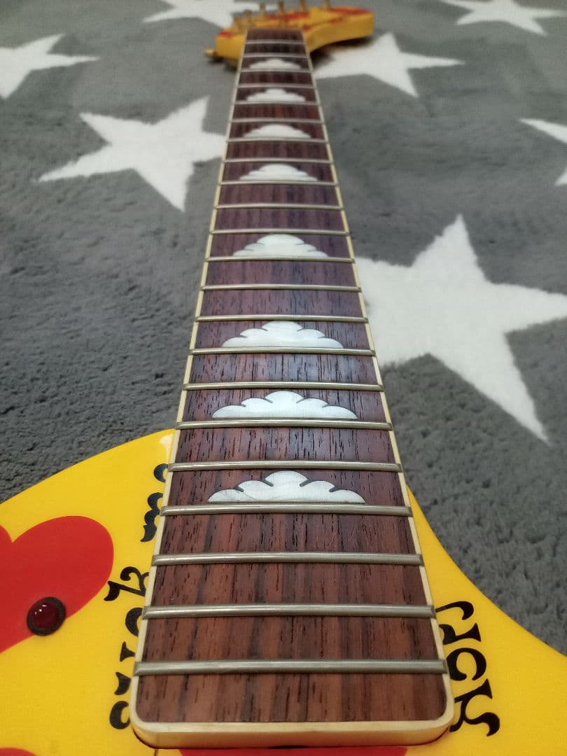 zo-3　hide　イエローハート