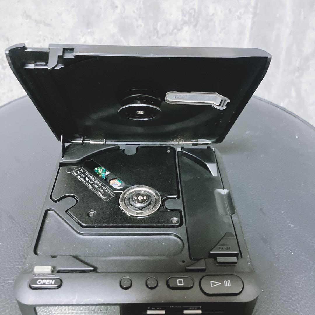 【希少】ソニー ディスクマン D-2 ポータブル CDプレーヤー 国内未発売？