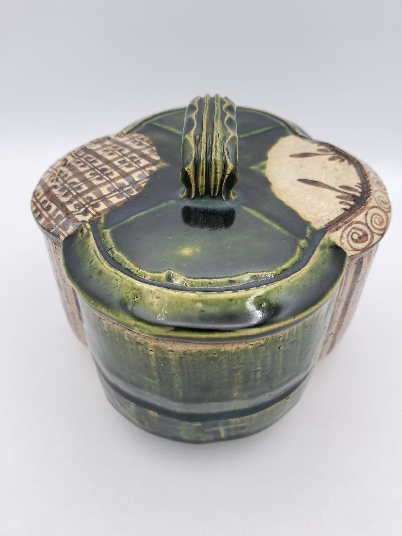 b104 食篭 織部 松本鉄山 木箱 茶道具 古物 喰籠　表千家