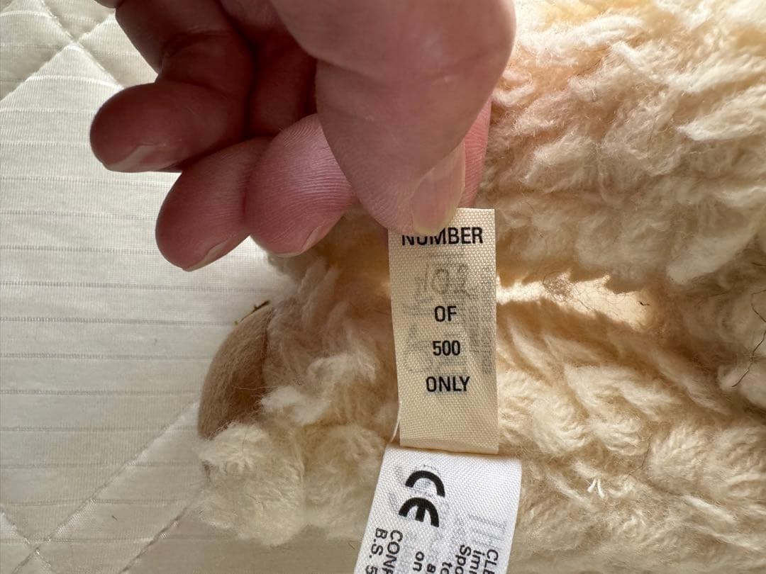 Cherry Thoughts ぬいぐるみ 限定品 102/500