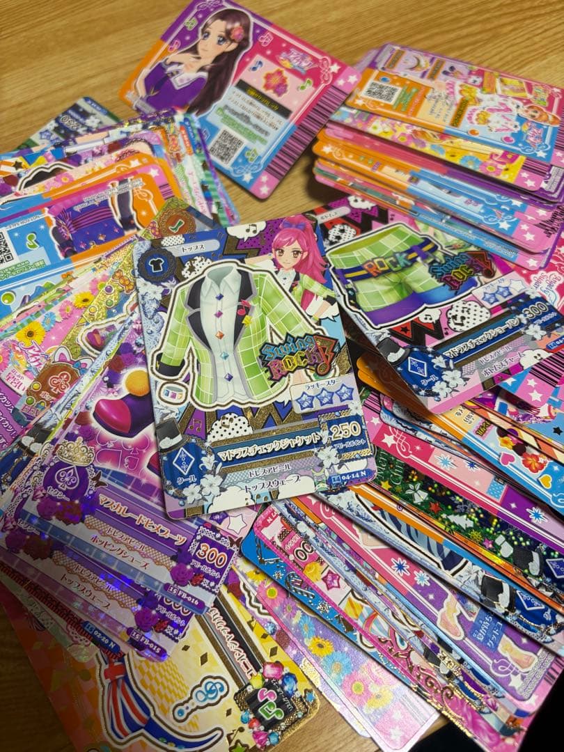 アイカツカード コレクション多数　⚠️まとめ売り