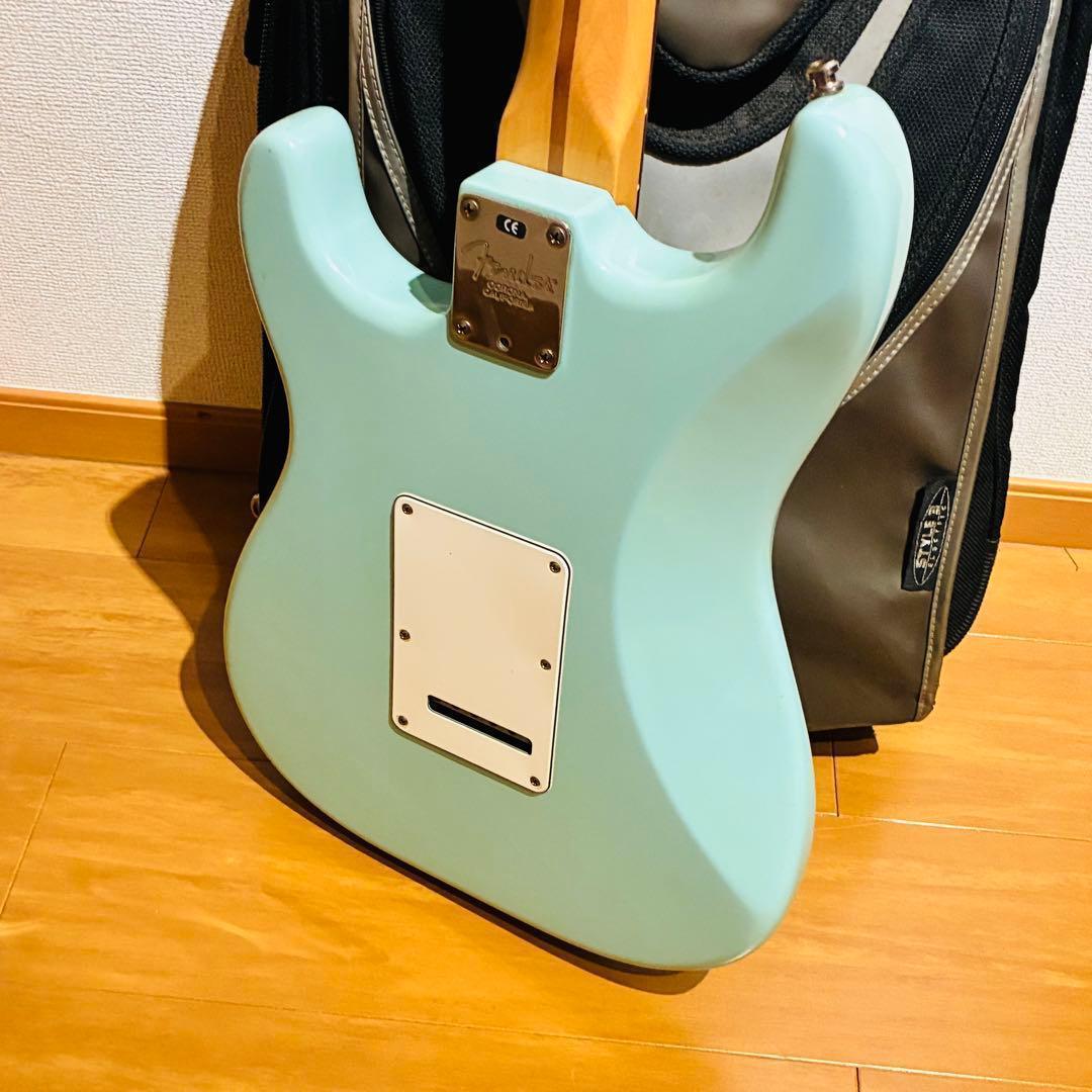 Fender American Deluxe Stratocaster 確認済