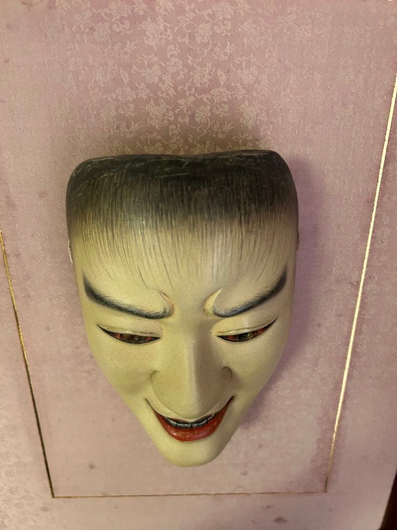 能面 白色 木製