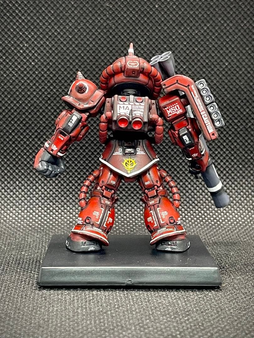 【送料無料】ガンダムコンバージ シャア専用ザクII オリジン版 リペイント