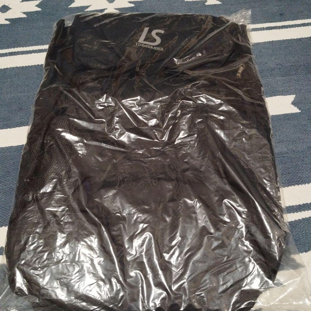 Luz e Sombra バックパック ブラック FREE