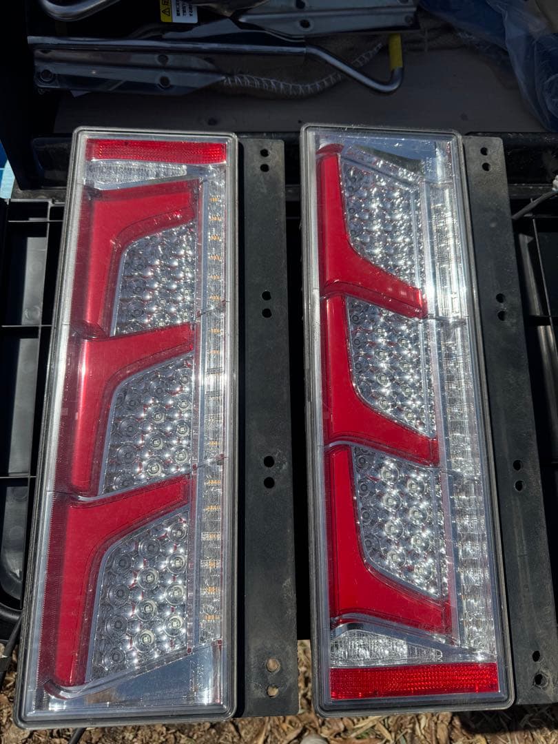 LEDテールライト クリア/レッド 2個セット