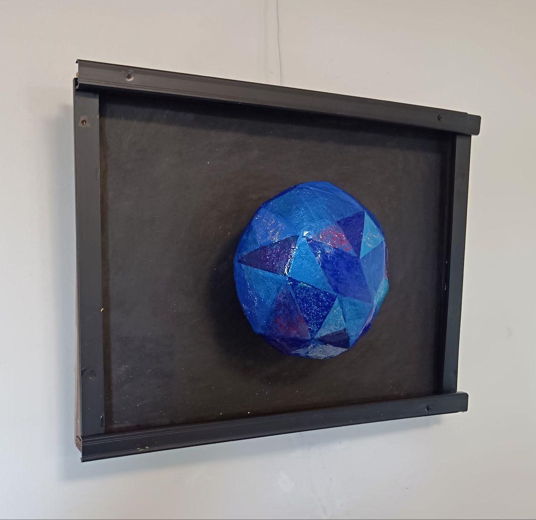 現代アート「2万カラットのサファイア」（未来アート）