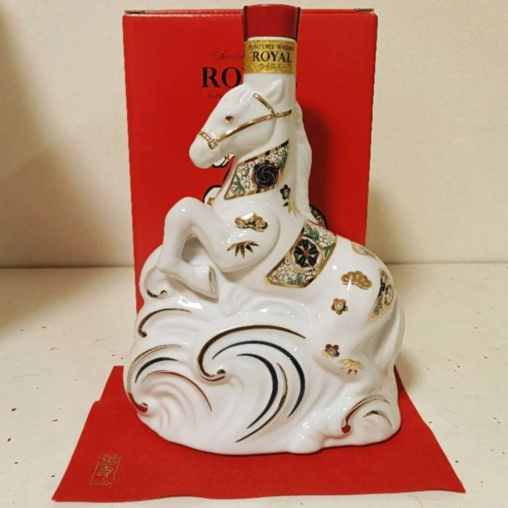 即日出荷 サントリー ローヤル 午歳 干支ボトル 2026年 馬年 