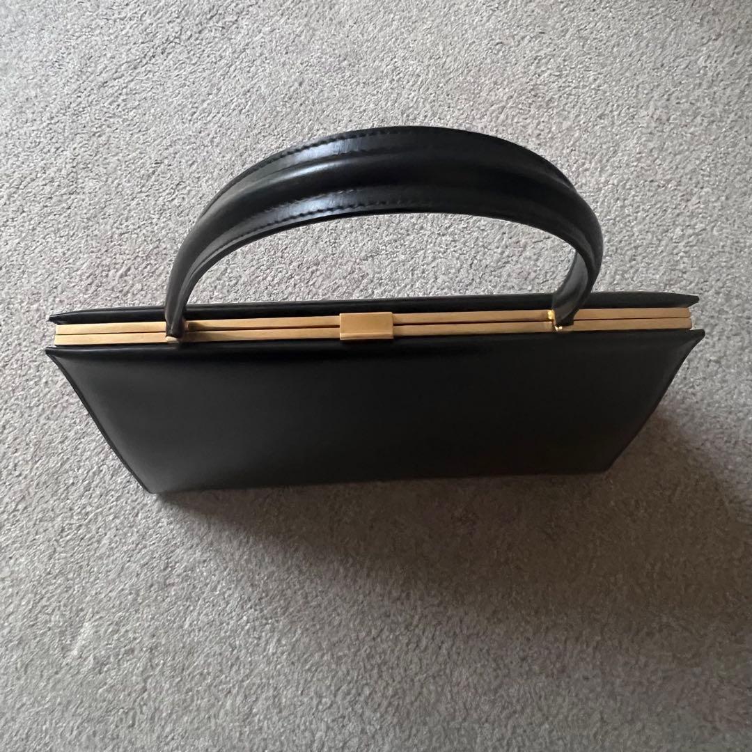 新品同様！CELINEセリーヌ フィービー クラスプ バッグ Phoebe