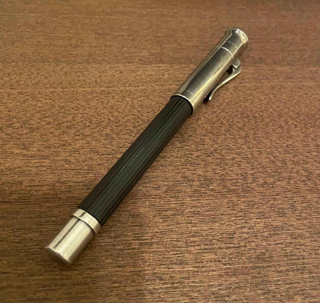 ファーバーカステル 万年筆 クラシック 伯爵 エボニー シルバーコート M