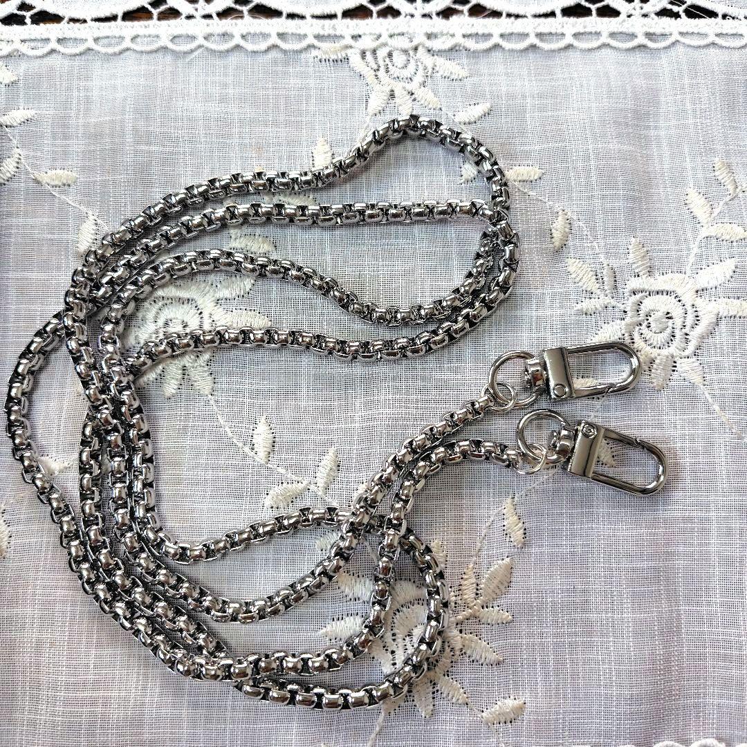 アンテプリマ　ワイヤーバッグミニ　フラワーモチーフ　（チェーン付）