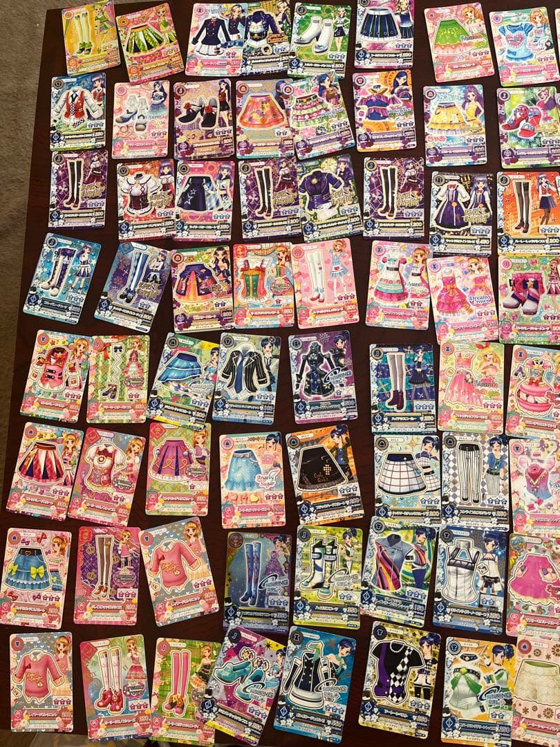 アイカツ トレーディングカード セット