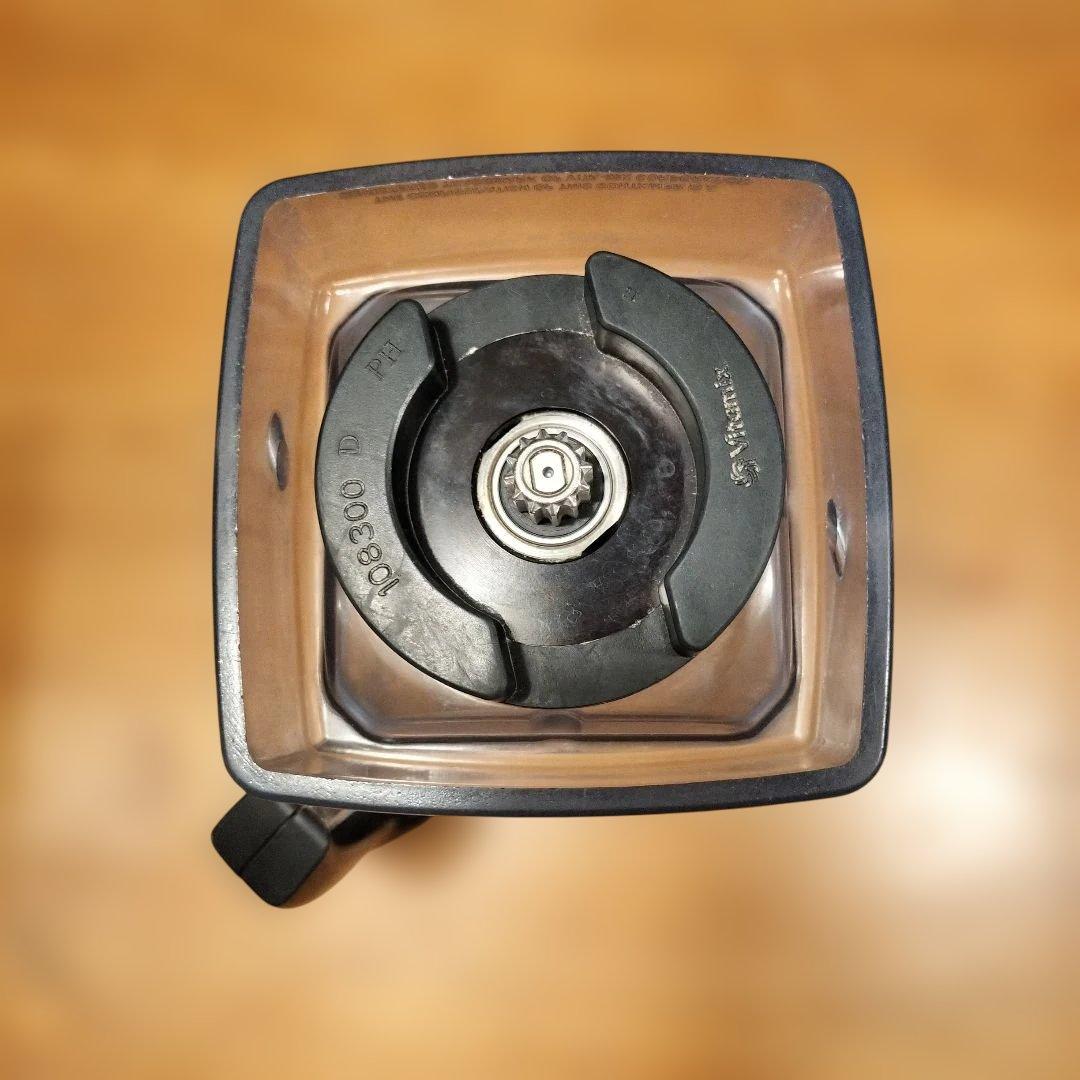 Vitamix TNC5200 レッド