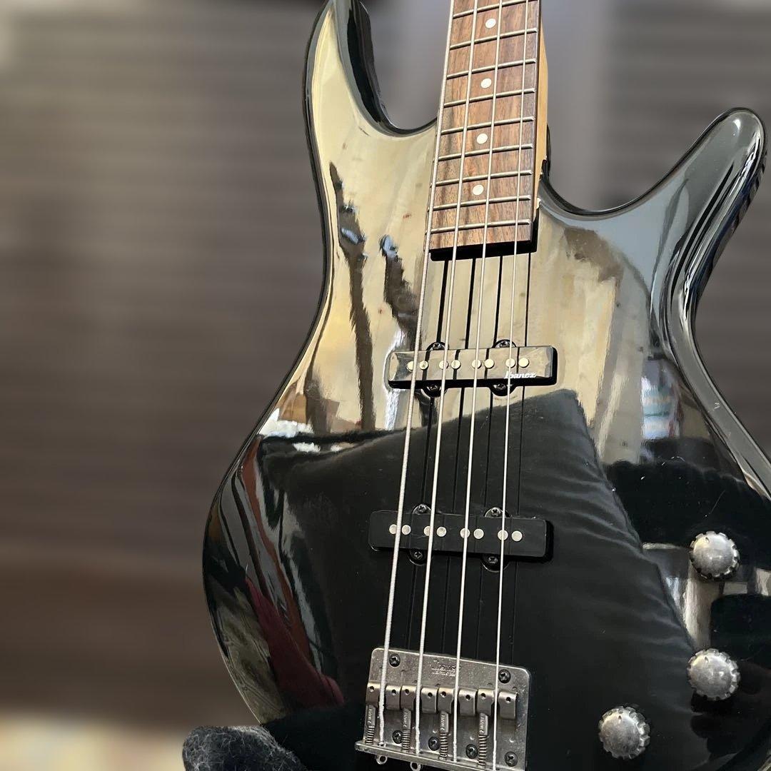 Ibanez GIO ￼ベース