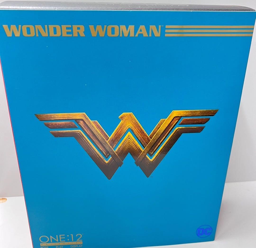 メズコ　Mezco ONE:12 Wonder woman ワンダーウーマン